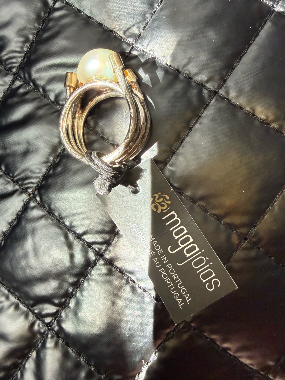 Magajoias silver vintage pearl genuine stone with 14 K gold accent ring size 7